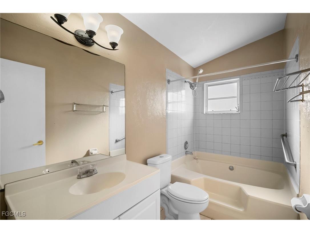 2230 NW 1st Avenue Cape Coral FL 33993 2025017461 image23