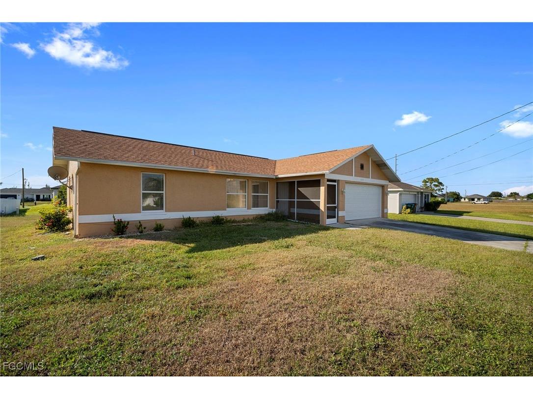 2230 NW 1st Avenue Cape Coral FL 33993 2025017461 image3