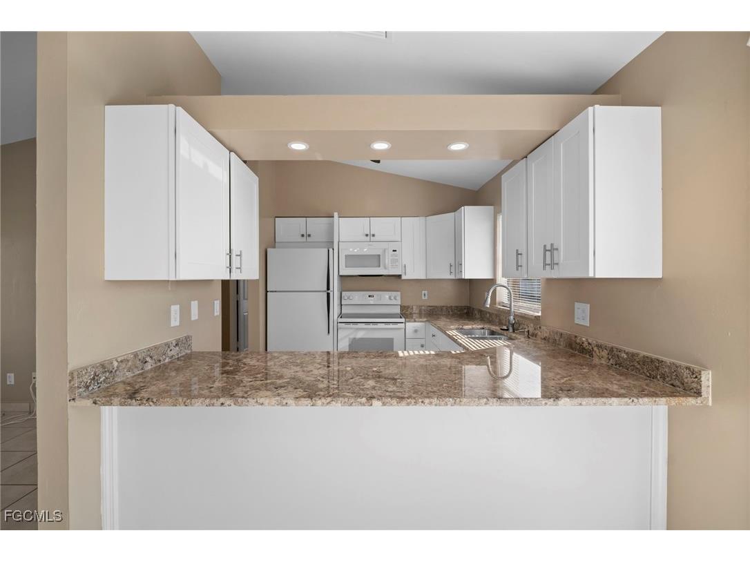 2230 NW 1st Avenue Cape Coral FL 33993 2025017461 image8