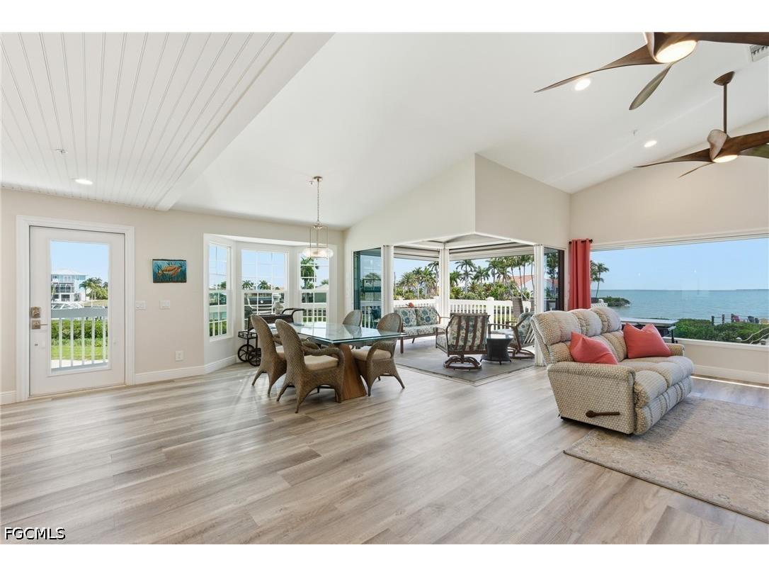 2230 Palm Avenue Saint James City FL 33956 2026014101 image9