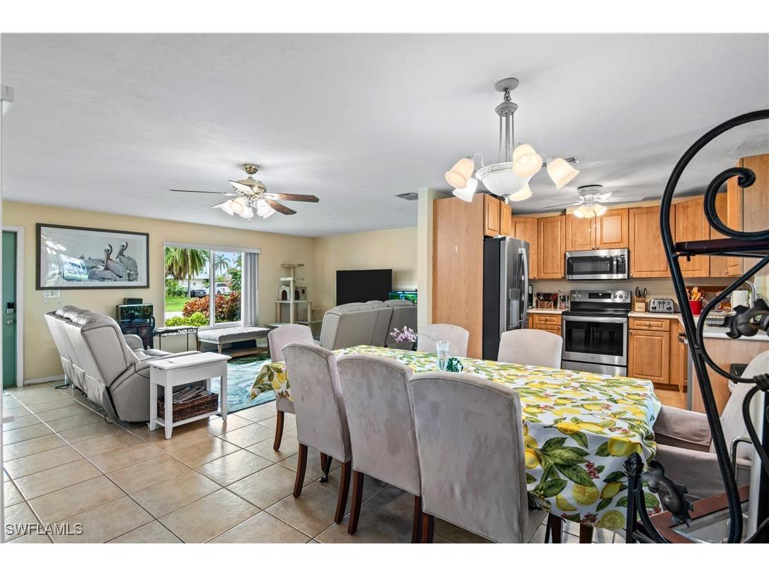 2230 SE 27th Terrace Cape Coral FL 33904 225070410 image9