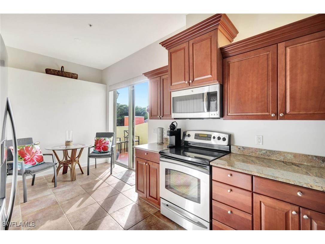 22300 Piazza Doria Lane #301 Estero FL 33928 225083432 image8