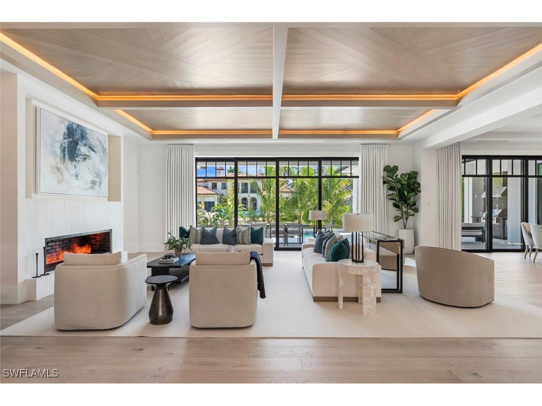 2231 Forrest Lane Naples FL 34102 225079297 image4