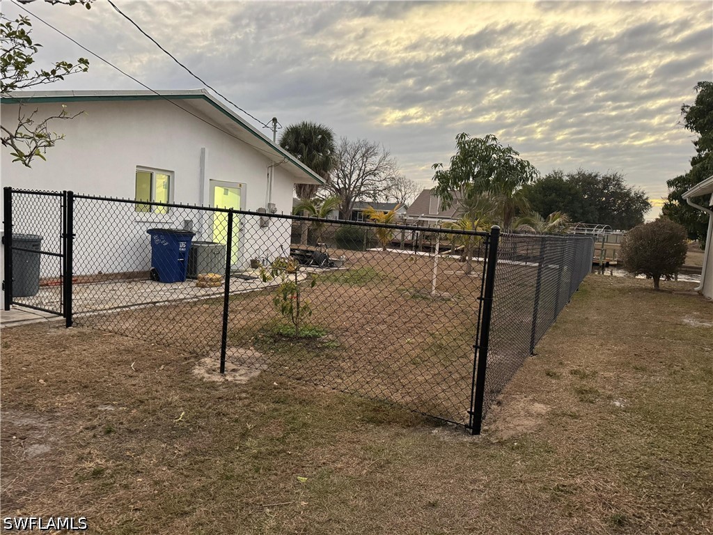 2231 Isle Of Pines Avenue Fort Myers FL 33905 225059982 image20