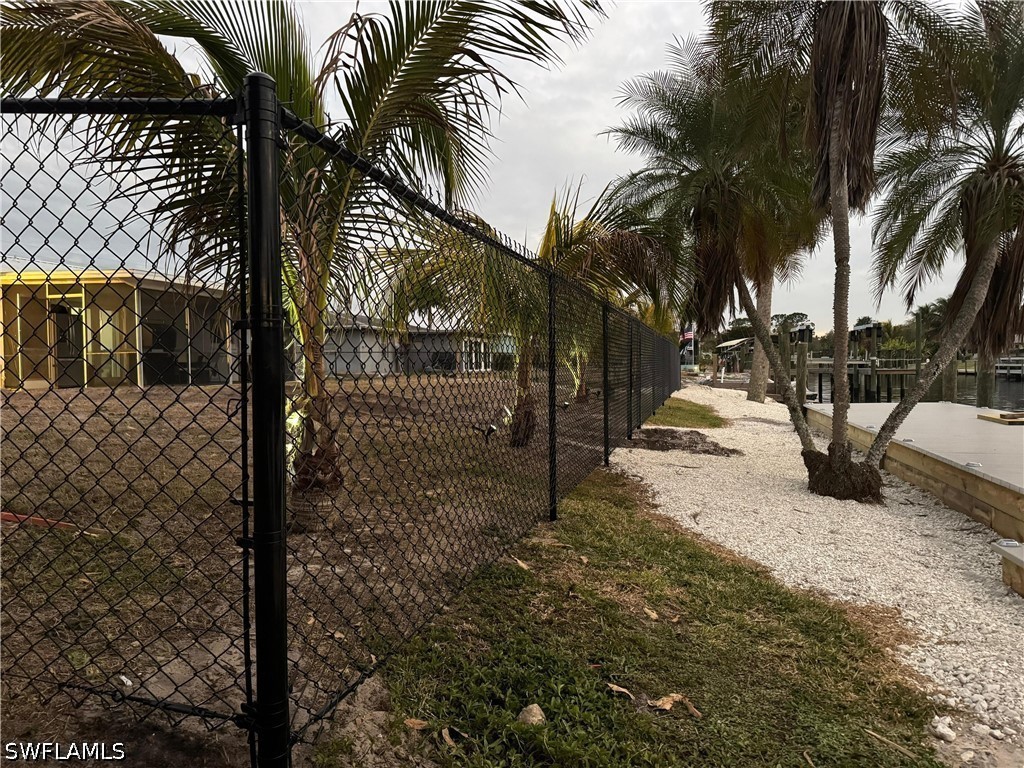 2231 Isle Of Pines Avenue Fort Myers FL 33905 225059982 image22