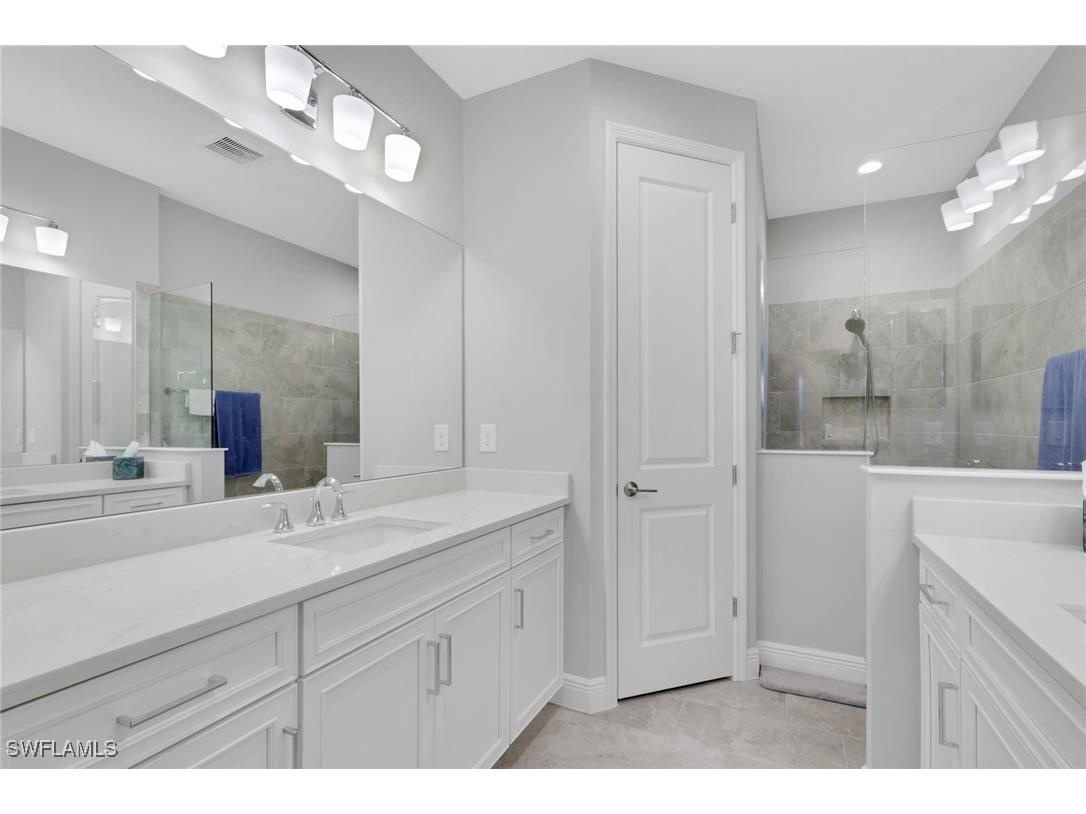 2231 Marquesa Circle Naples FL 34112 225068783 image18