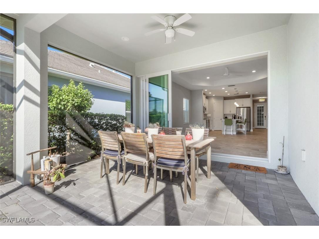 2231 Marquesa Circle Naples FL 34112 225068783 image24