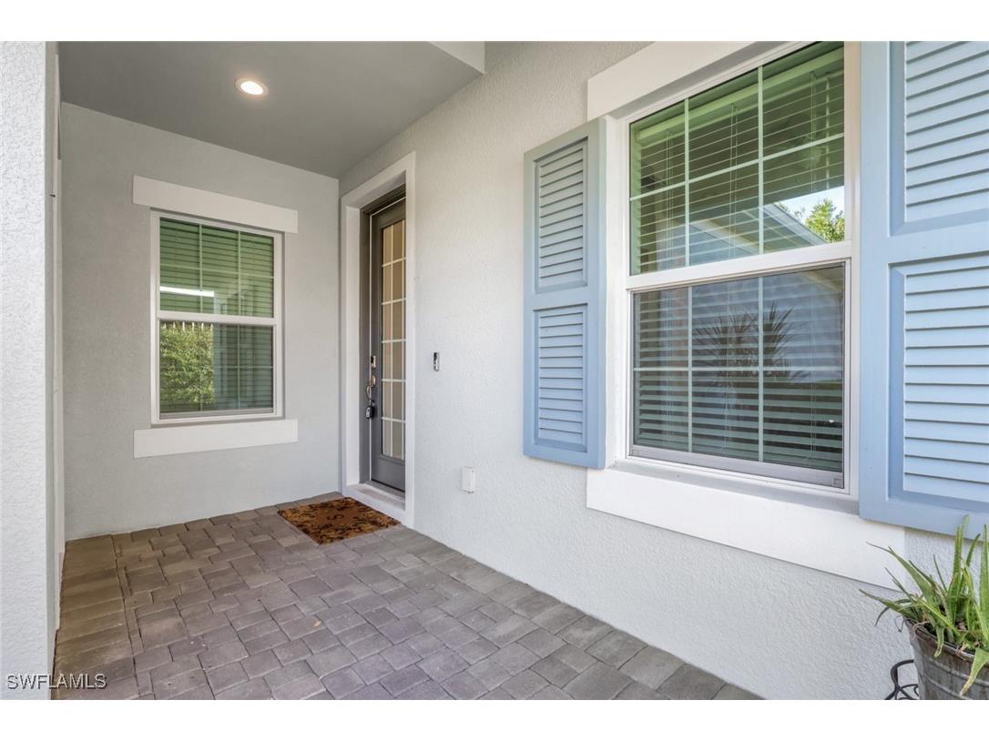 2231 Marquesa Circle Naples FL 34112 225068783 image3