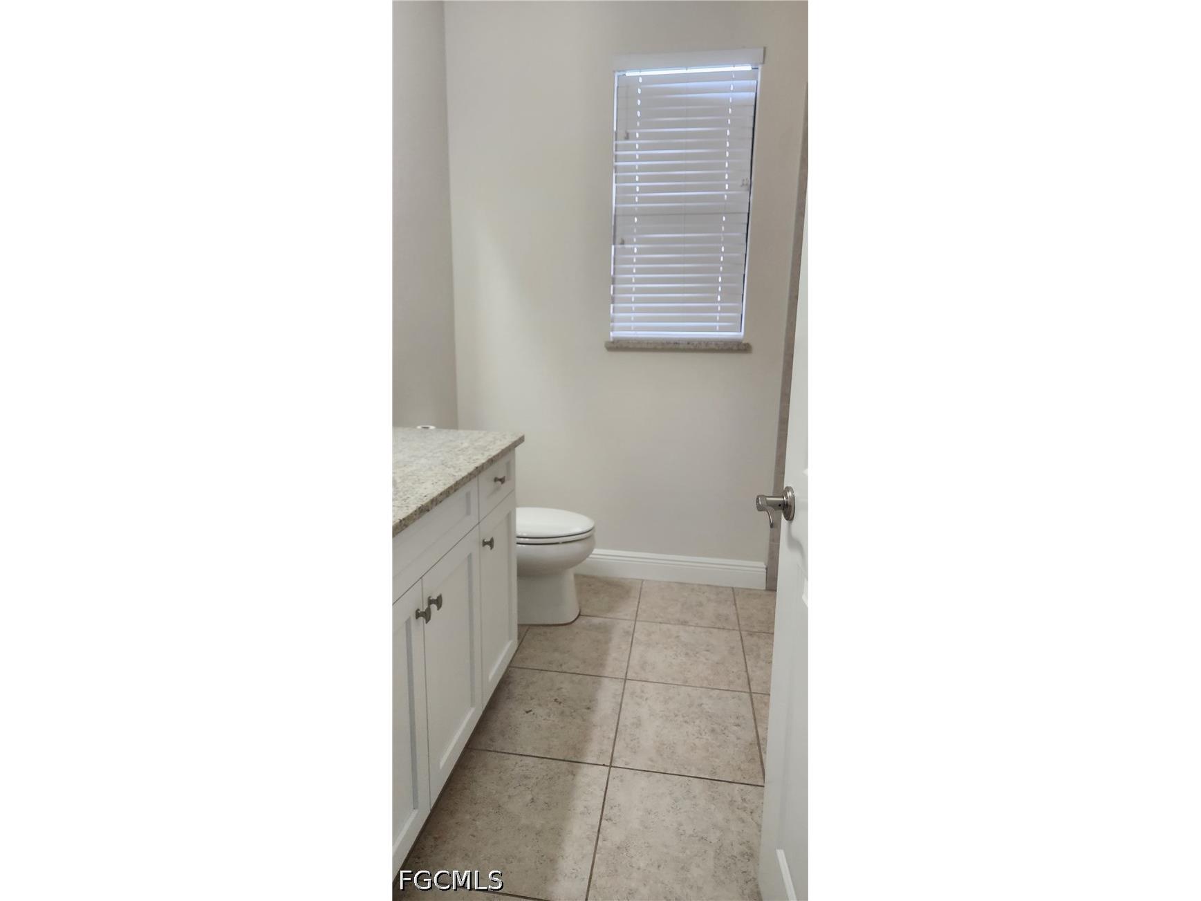 2231 NE 1st Terrace Cape Coral FL 33909 2026023561 image10