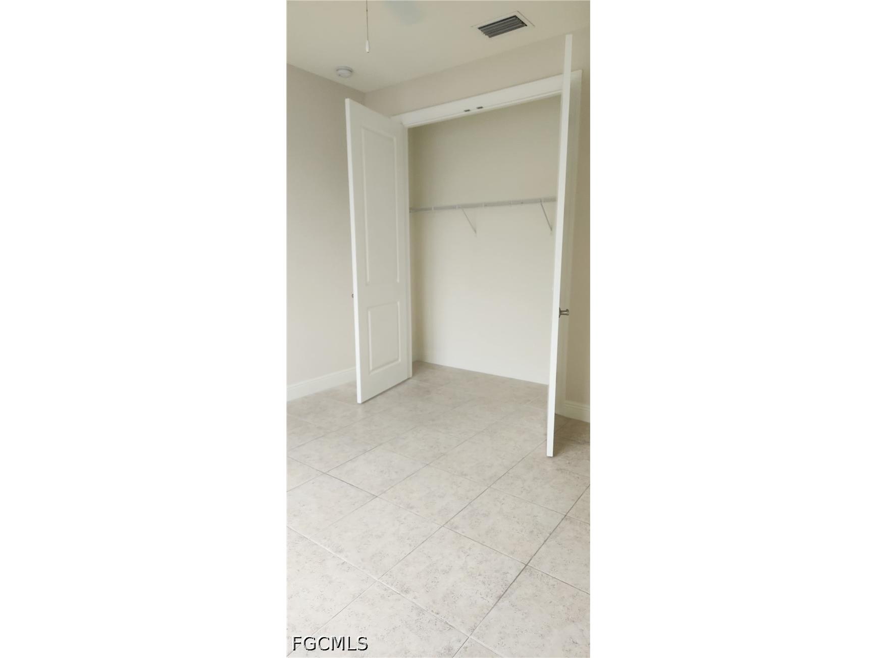 2231 NE 1st Terrace Cape Coral FL 33909 2026023561 image19