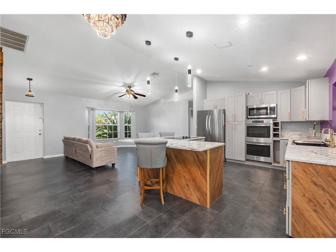 2231 NW Embers Terrace Cape Coral FL 33993 2025013668 image17