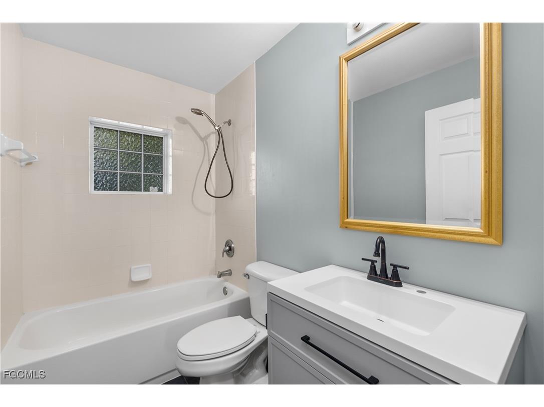 2231 NW Embers Terrace Cape Coral FL 33993 2025013668 image26