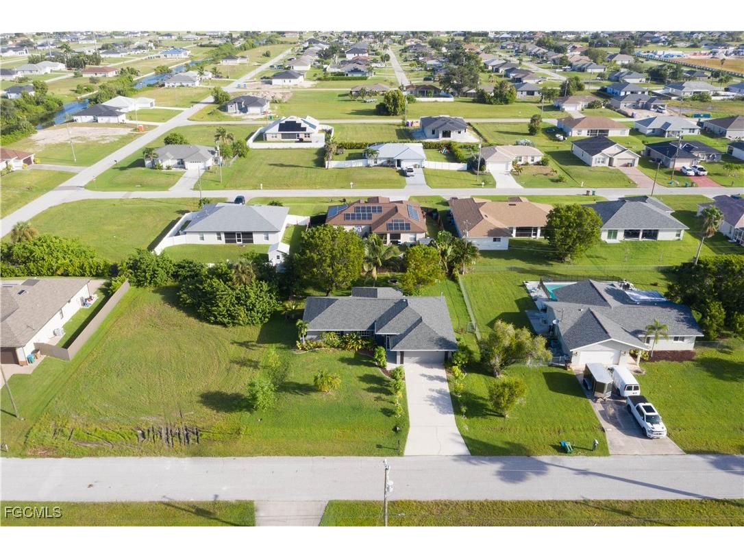 2231 NW Embers Terrace Cape Coral FL 33993 2025013668 image40