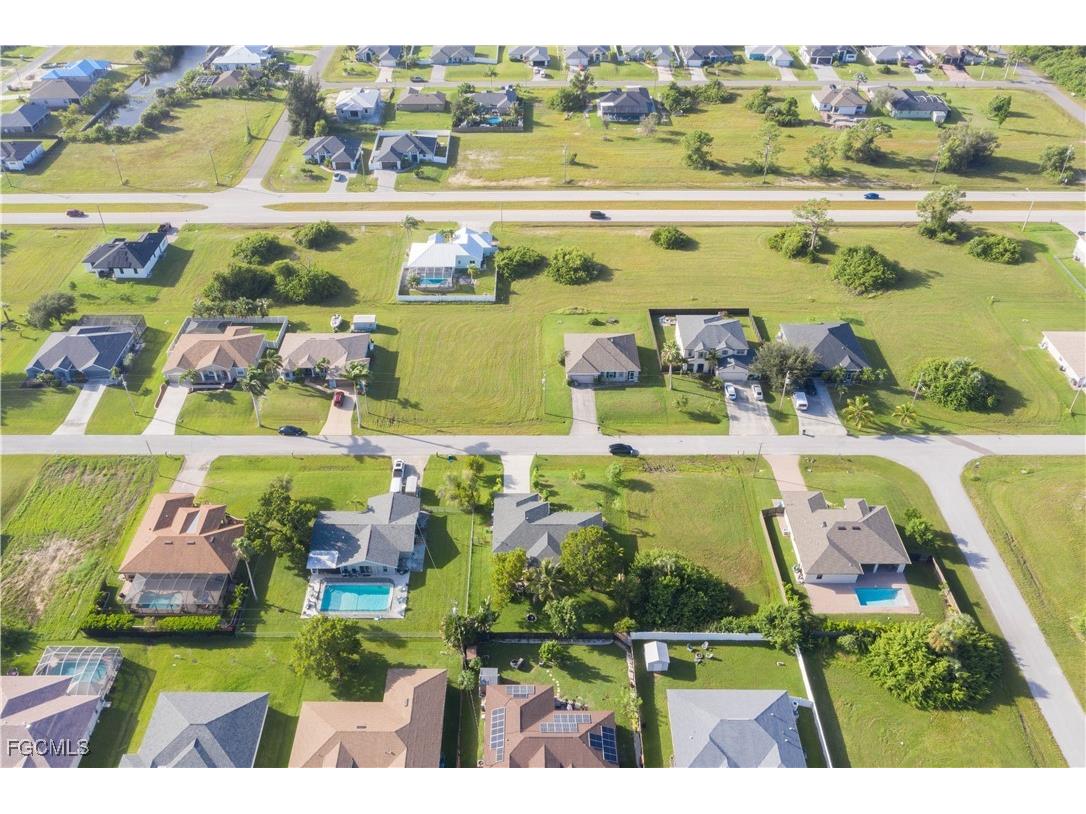 2231 NW Embers Terrace Cape Coral FL 33993 2025013668 image44