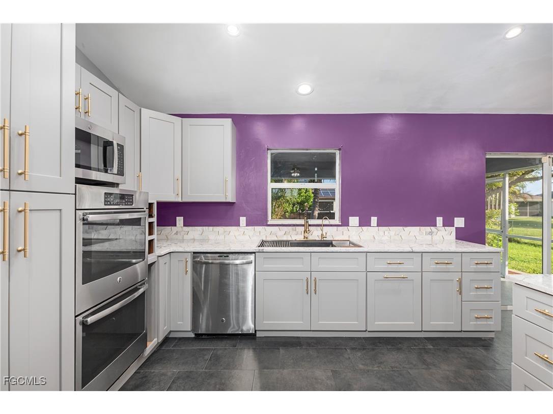 2231 NW Embers Terrace Cape Coral FL 33993 2025013668 image9