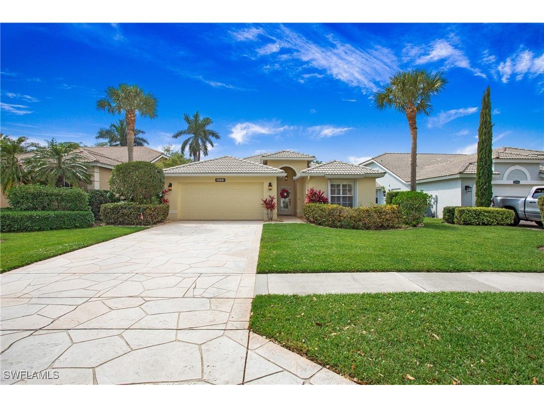 2232 Heritage Greens Drive Naples FL 34119 225024366 image1