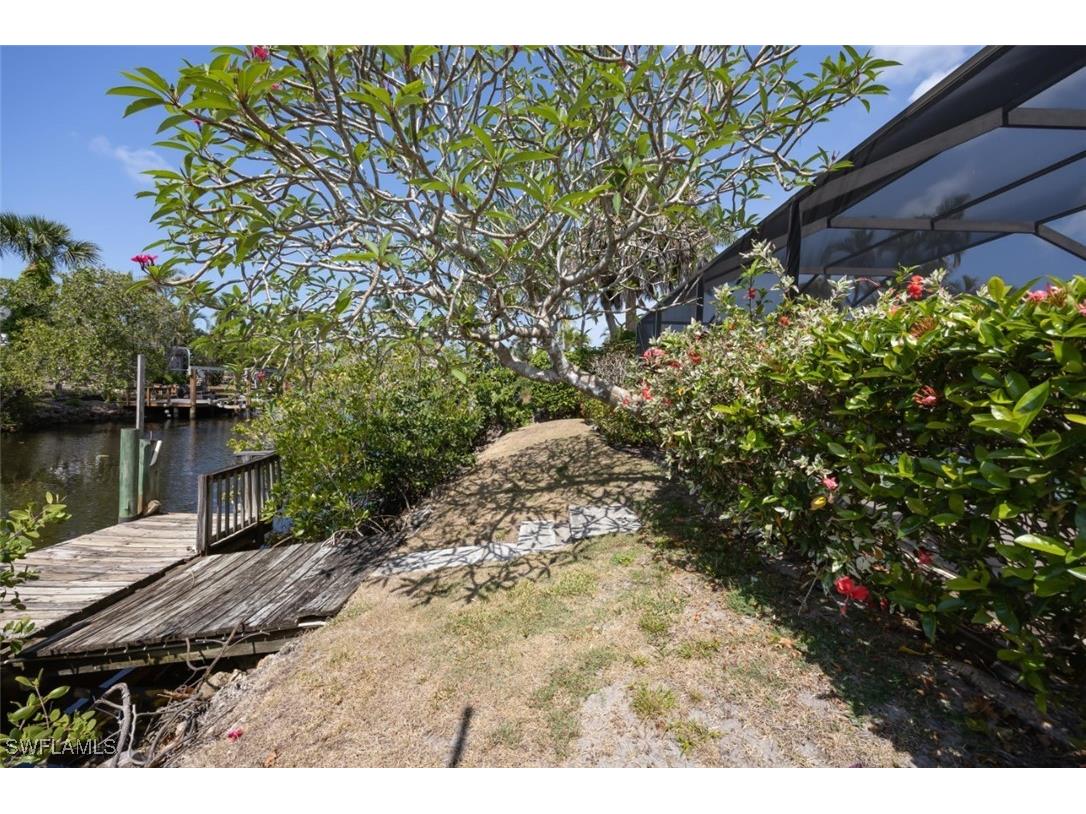 2232 Longboat Drive Naples FL 34104 225044584 image10