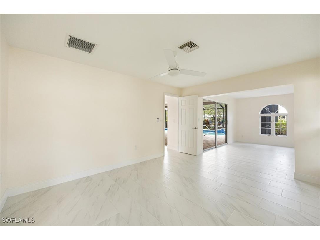 2232 Longboat Drive Naples FL 34104 225044584 image21