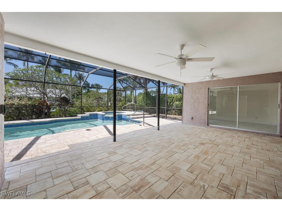 2232 Longboat Drive Naples FL 34104 225044584 image33