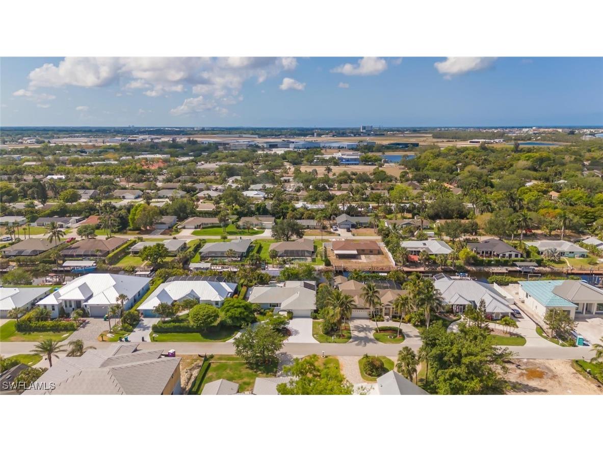 2232 Longboat Drive Naples FL 34104 225044584 image41