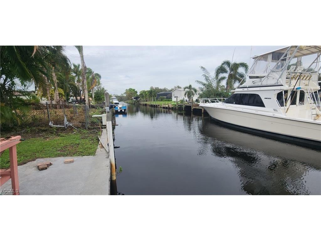 2232 Marina Park Drive Fort Myers FL 33905 2025016148 image2