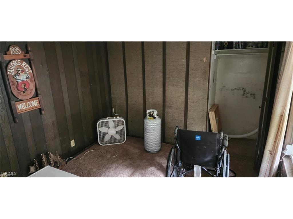 2232 Marina Park Drive Fort Myers FL 33905 2025016148 image5