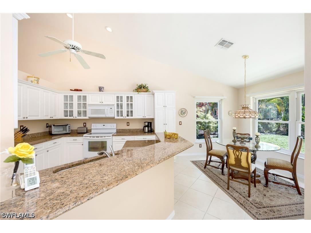 2232 Piccadilly Court Naples FL 34112 226022328 image12
