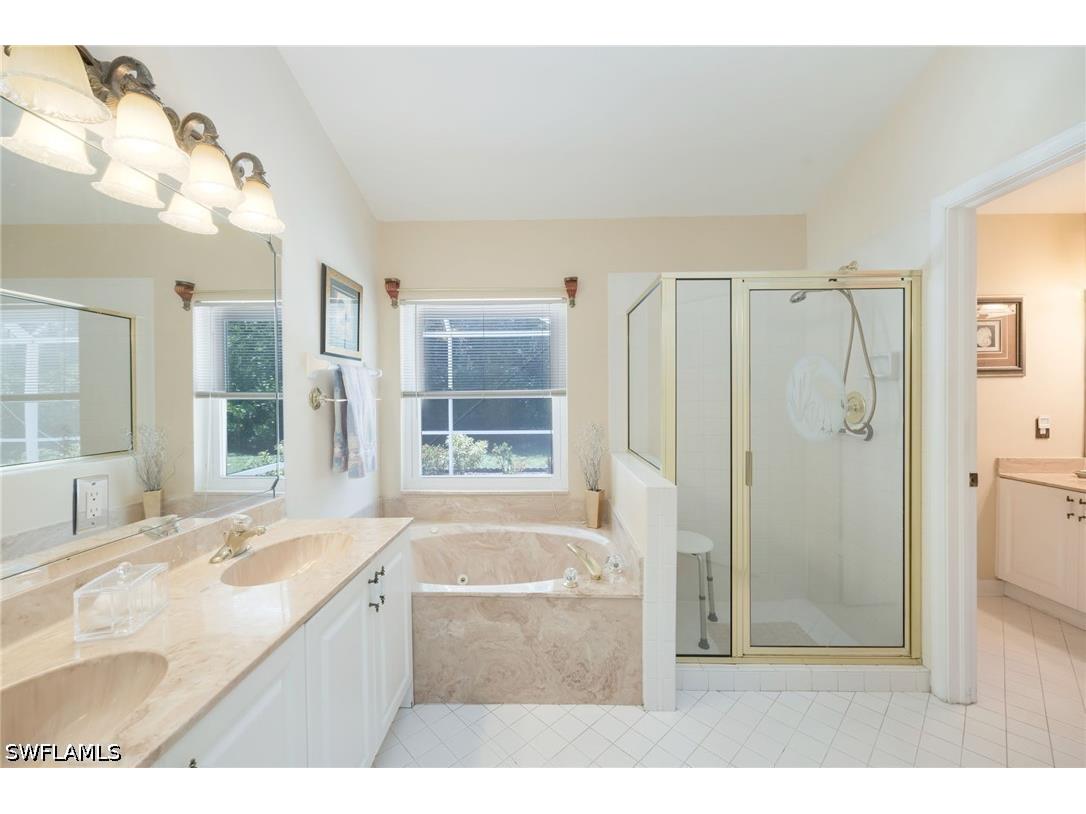 2232 Piccadilly Court Naples FL 34112 226022328 image20