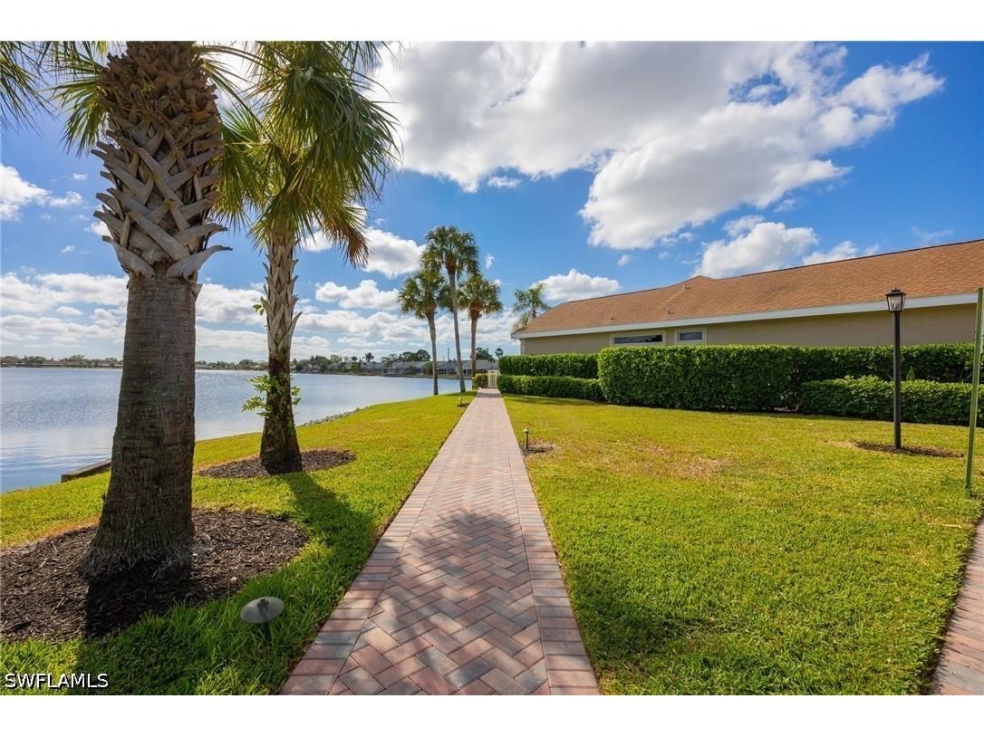 2232 Piccadilly Court Naples FL 34112 226022328 image37