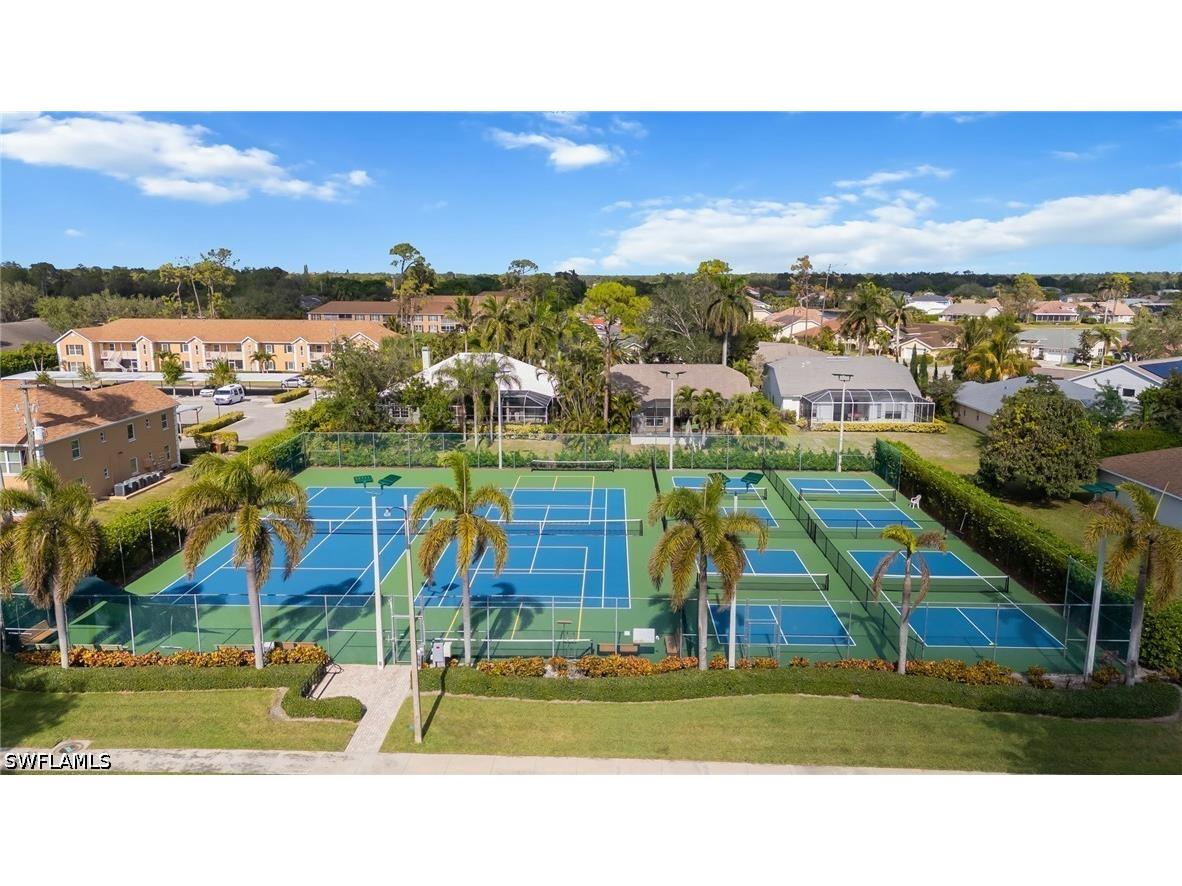 2232 Piccadilly Court Naples FL 34112 226022328 image38