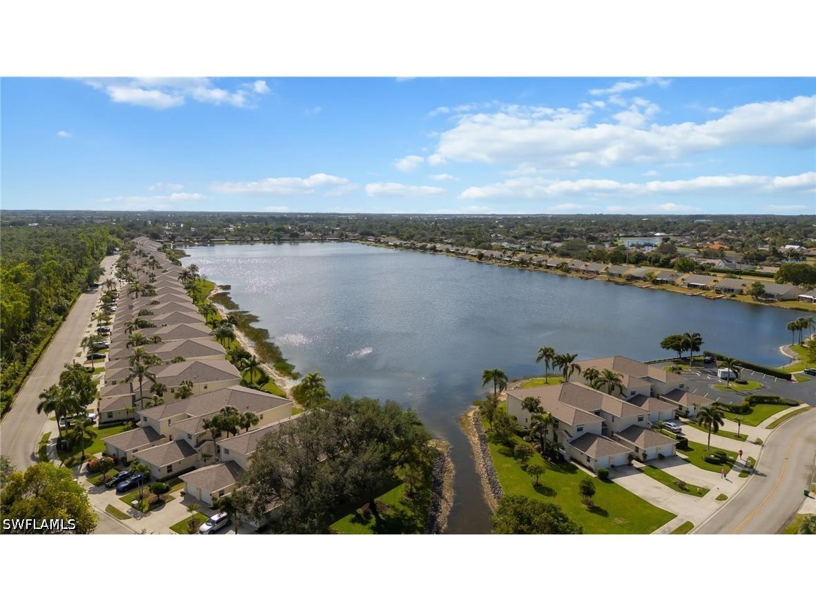 2232 Piccadilly Court Naples FL 34112 226022328 image40