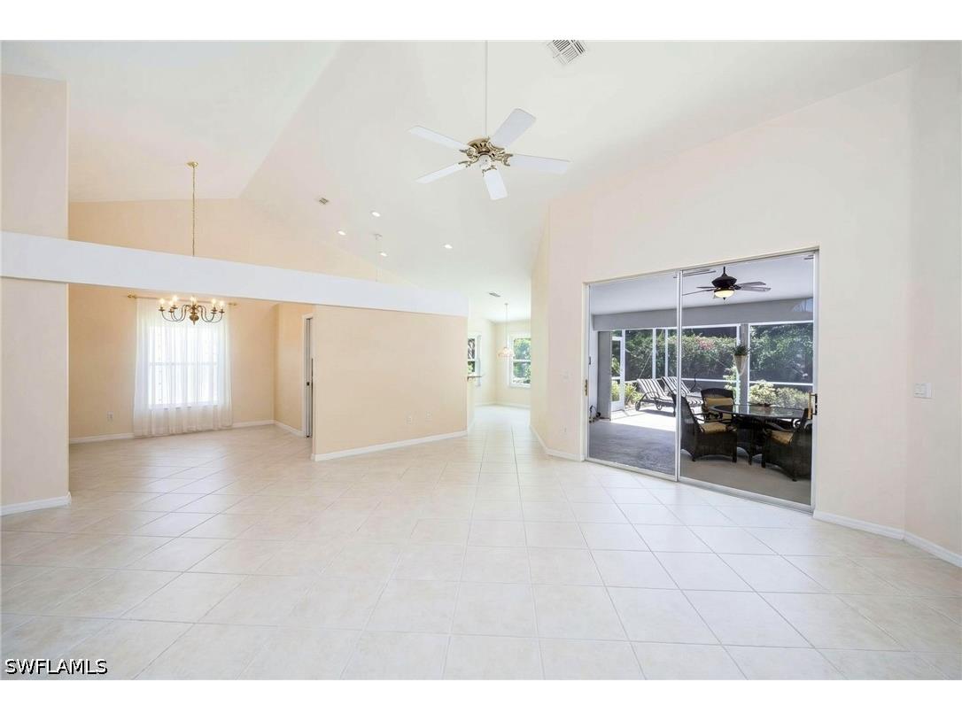 2232 Piccadilly Court Naples FL 34112 226022328 image6