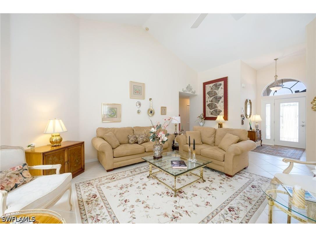 2232 Piccadilly Court Naples FL 34112 226022328 image7