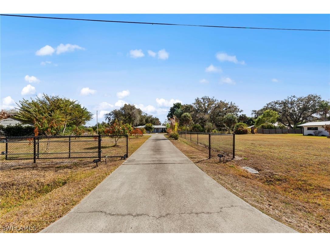 2232 Randolph Drive Fort Myers FL 33905 226007996 image41