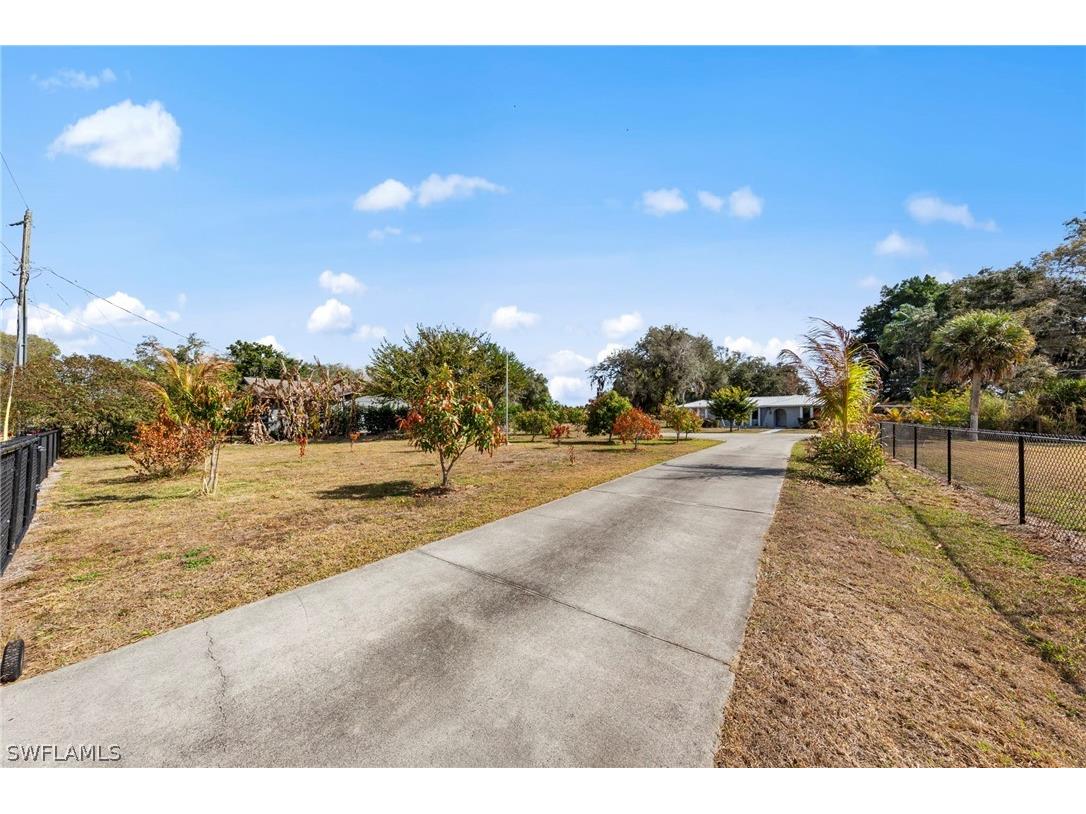 2232 Randolph Drive Fort Myers FL 33905 226007996 image42