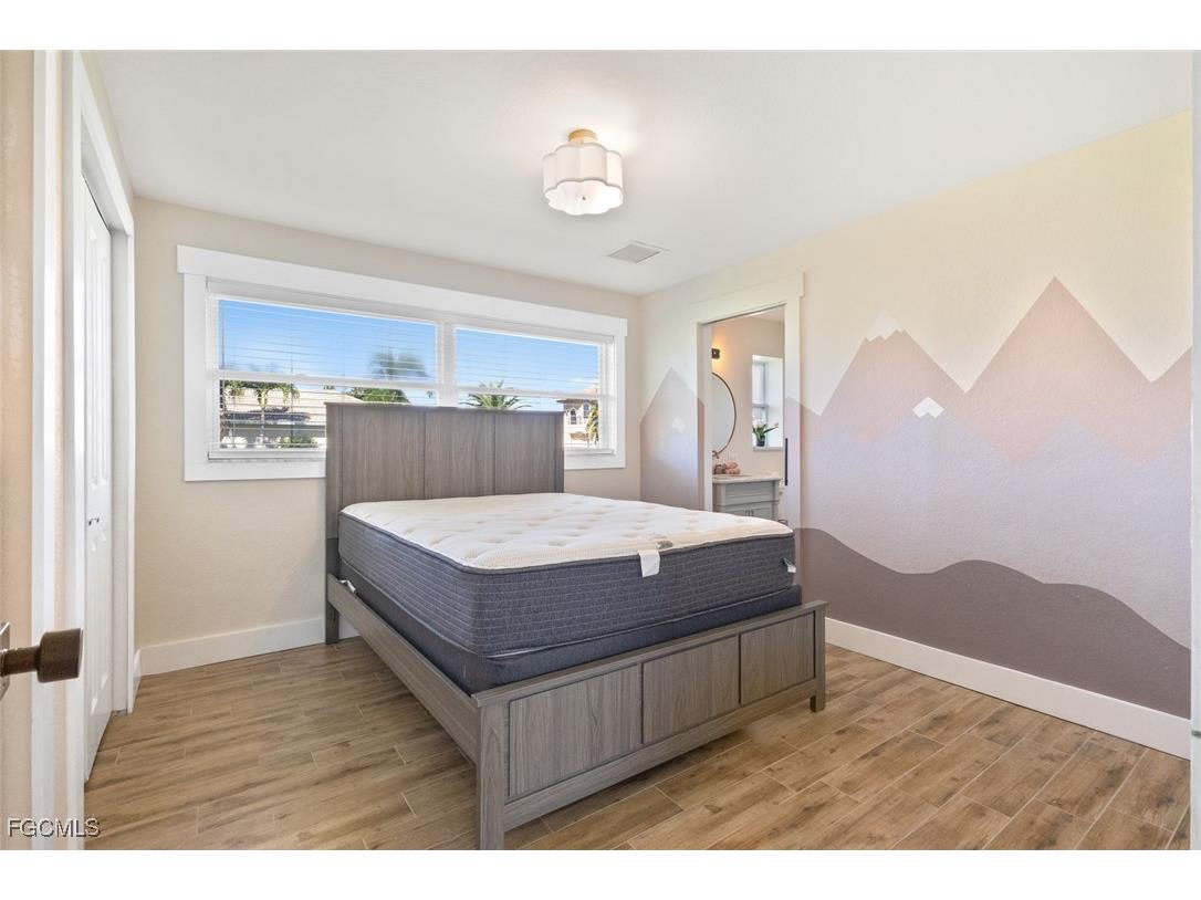 2232 SE 27th Street Cape Coral FL 33904 2025004599 image35