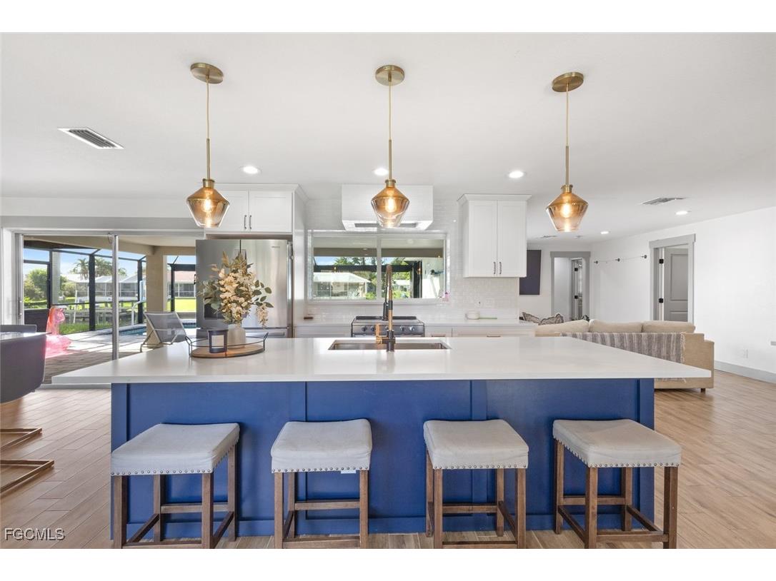 2232 SE 27th Street Cape Coral FL 33904 2025004599 image4