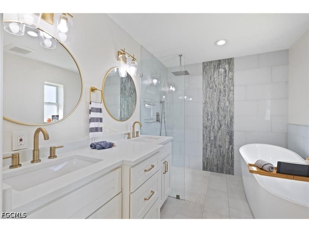 2232 SE 27th Street Cape Coral FL 33904 2026031583 image5