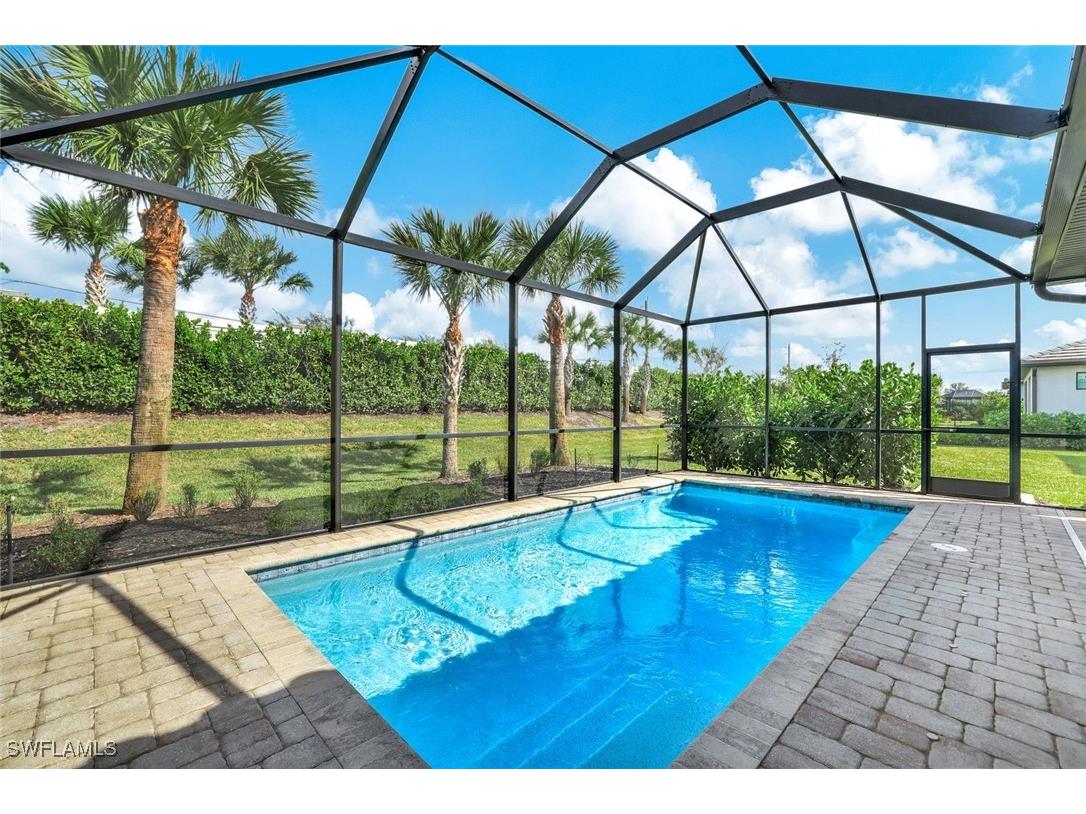 2232 Yellowfin Circle Naples FL 34114 224090922 image1