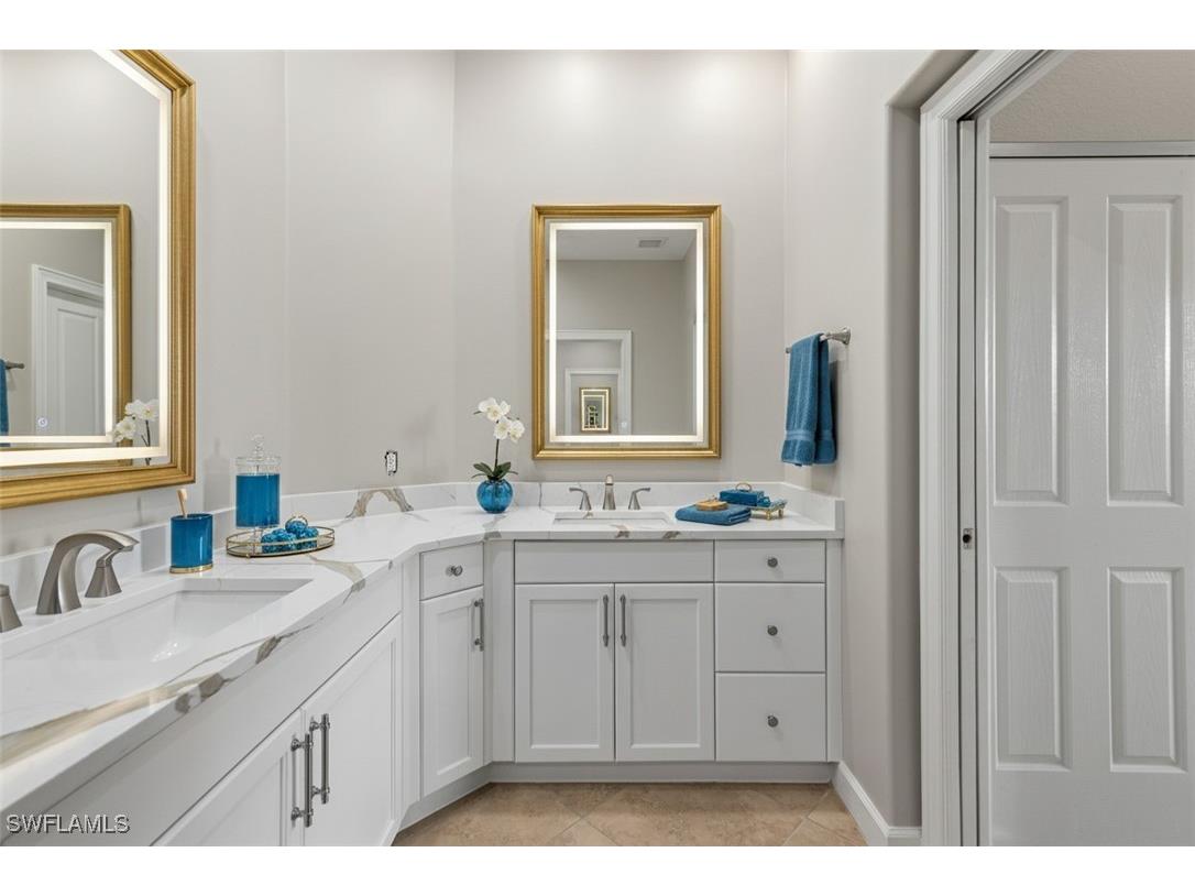 22321 Piazza Doria Lane #201 Estero FL 33928 225084899 image10