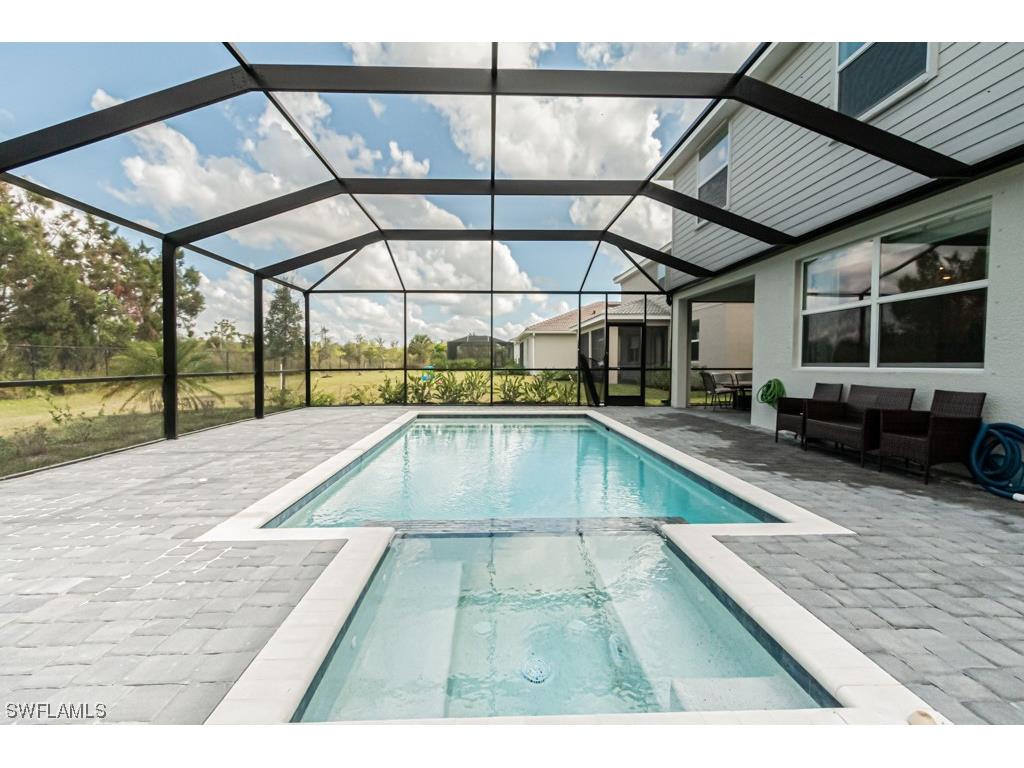 2233 Cara Cara Way Naples FL 34120 223055789 image1