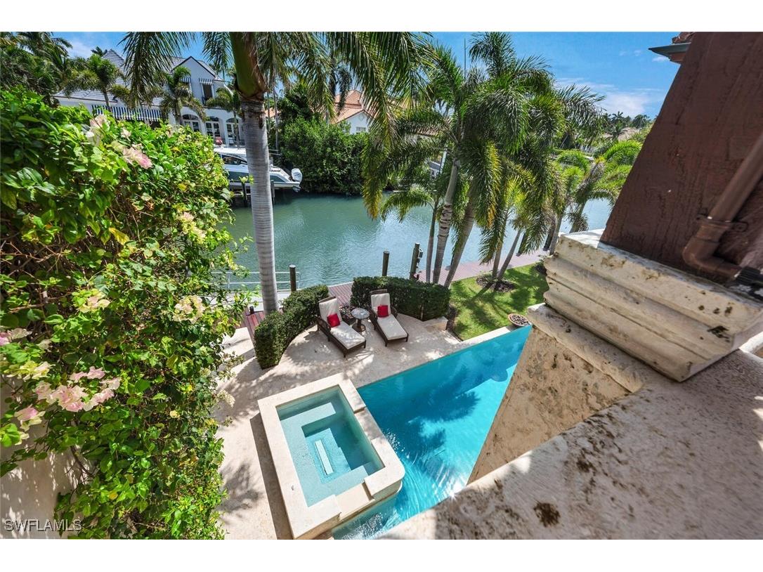 2233 Forrest Lane Naples FL 34102 225071270 image14