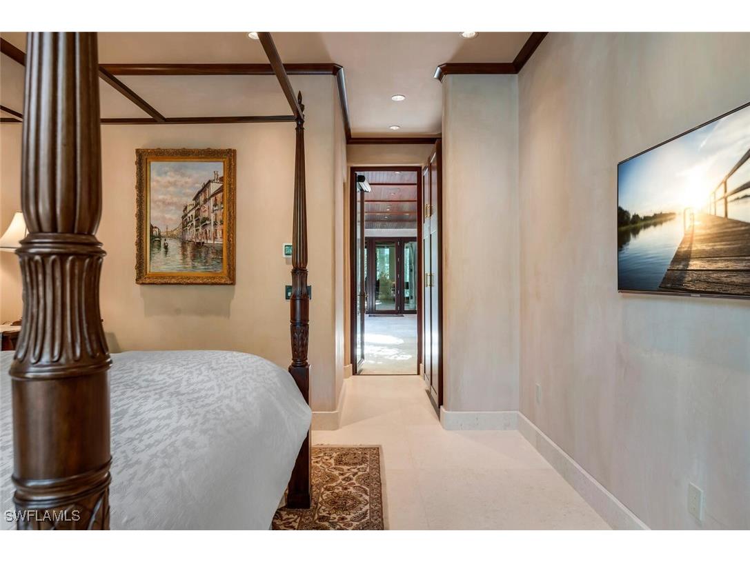 2233 Forrest Lane Naples FL 34102 225071270 image39