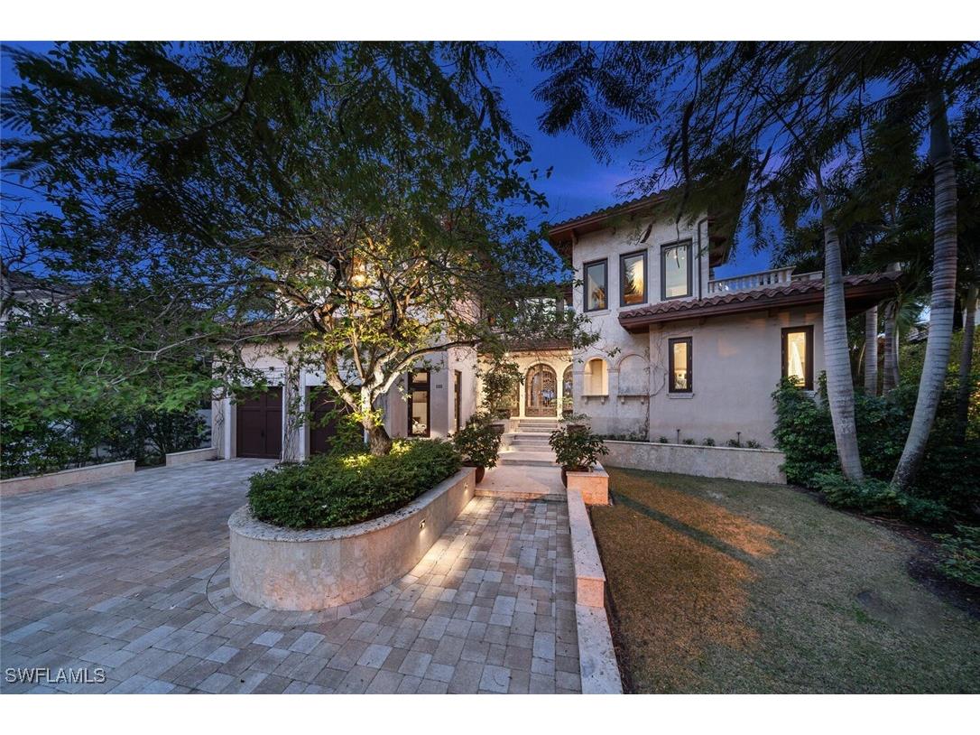 2233 Forrest Lane Naples FL 34102 225071270 image41