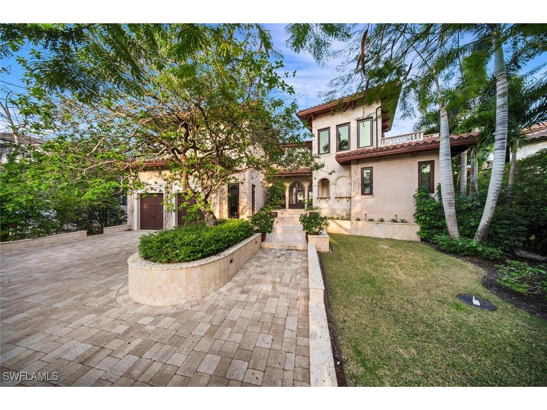 2233 Forrest Lane Naples FL 34102 225071270 image46