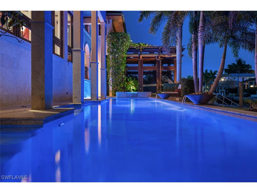 2233 Forrest Lane Naples FL 34102 225071270 image9