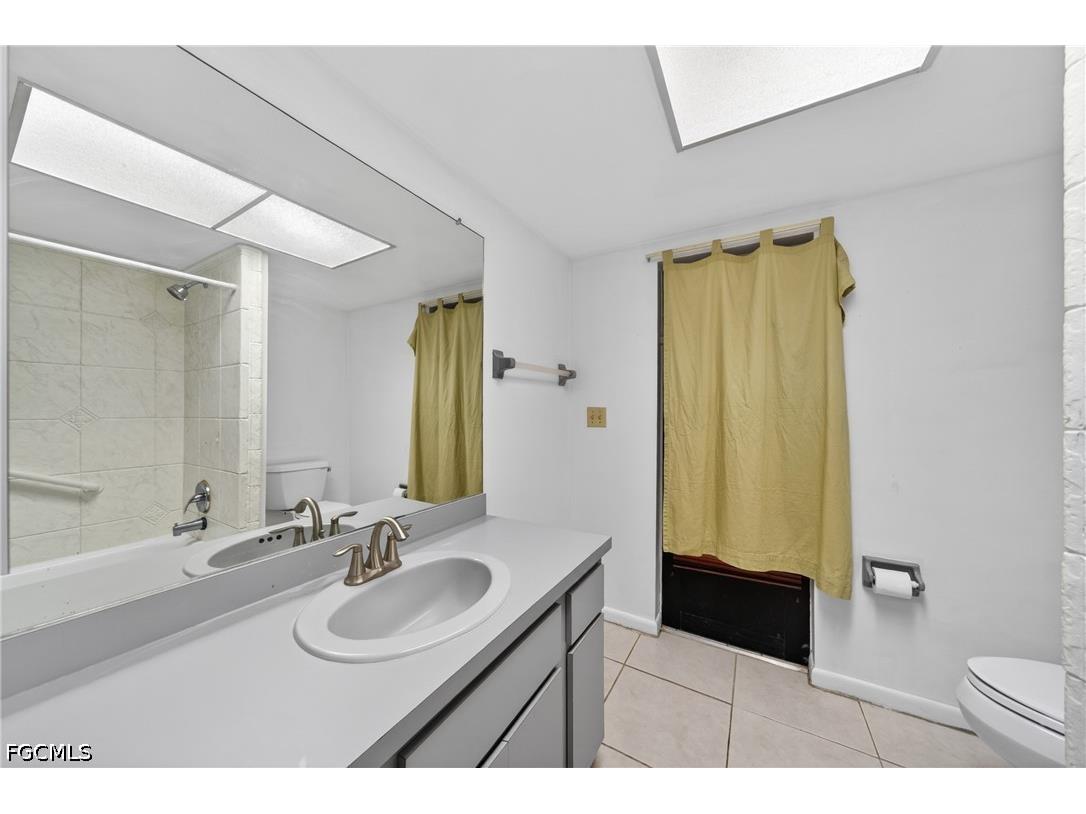 2233 SW 4th Street Cape Coral FL 33991 2026019490 image23