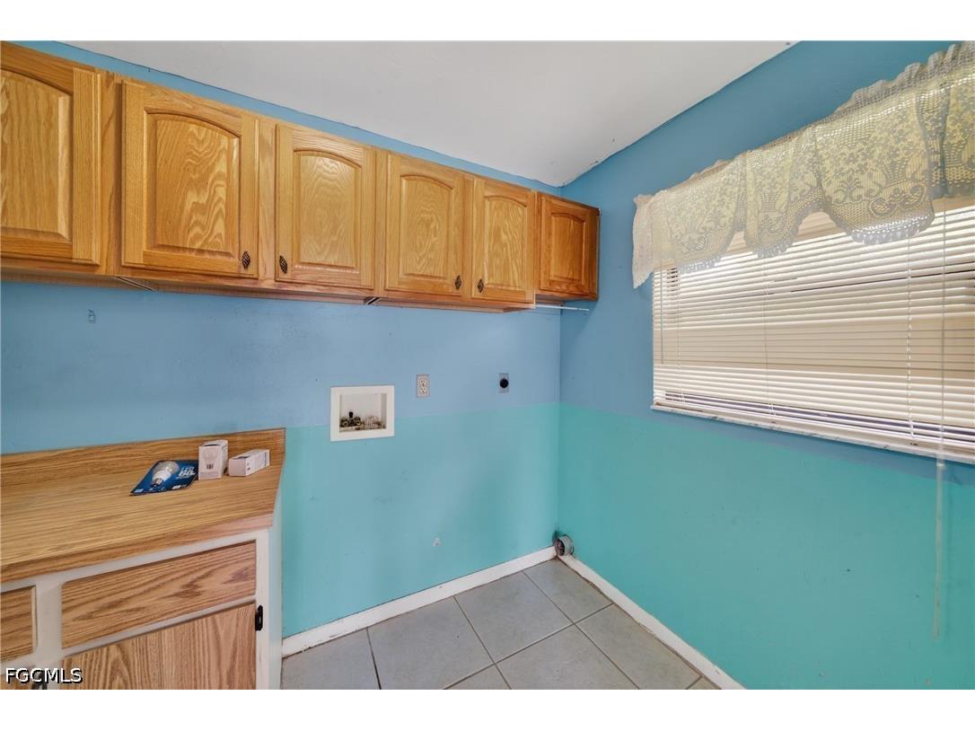 2233 SW 4th Street Cape Coral FL 33991 2026019490 image25