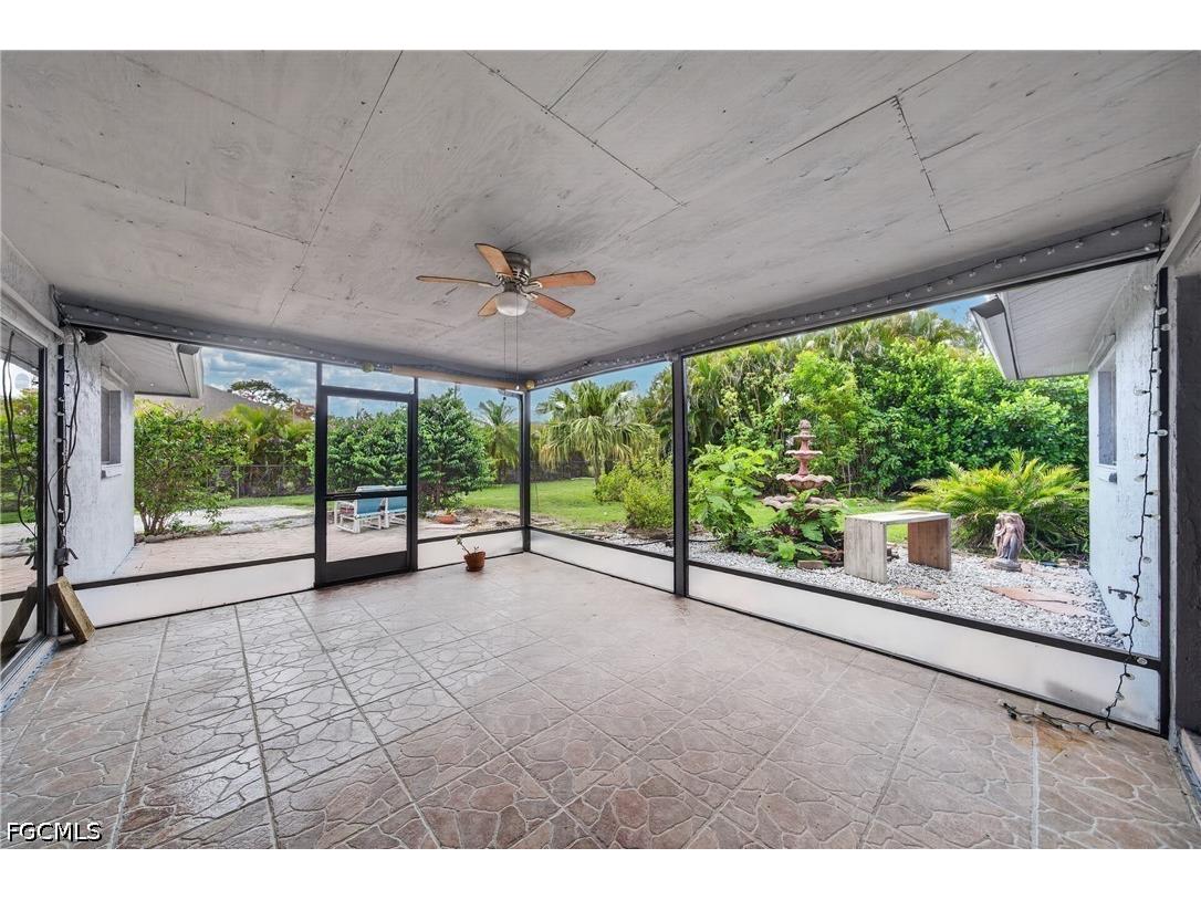 2233 SW 4th Street Cape Coral FL 33991 2026019490 image26