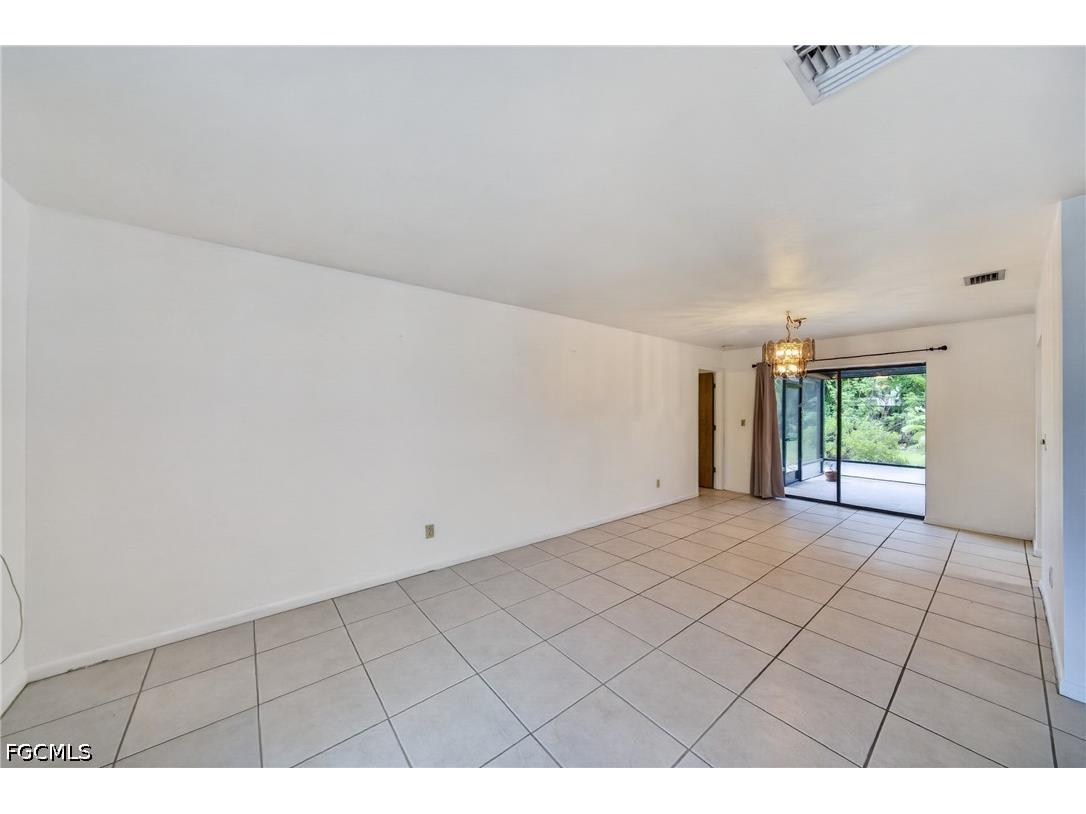 2233 SW 4th Street Cape Coral FL 33991 2026019490 image3
